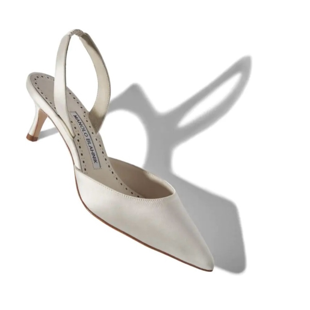 Manolo Blahnik White Pointed Slingback Heels